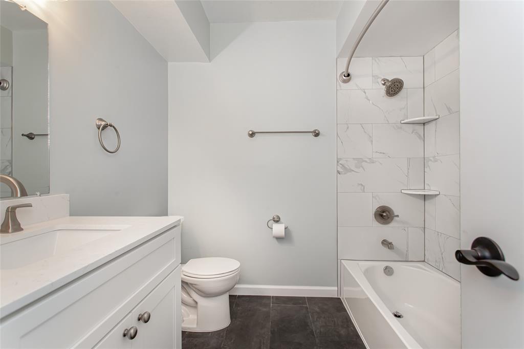 La Fontaine Condo - Residential Lease