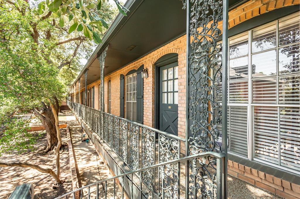 La Fontaine Condo - Residential Lease