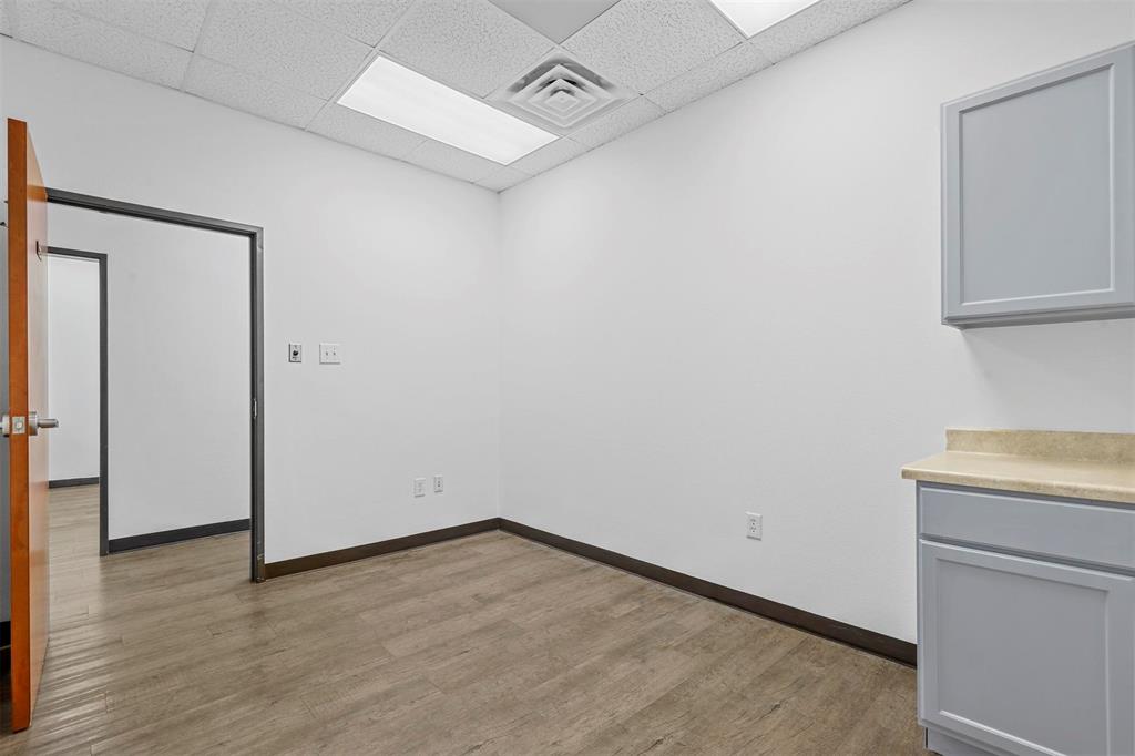 Johnson Street Plaza - Commercial Lease