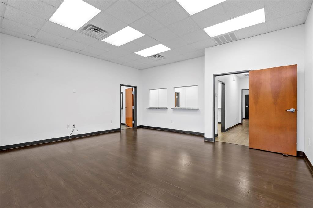 Johnson Street Plaza - Commercial Lease