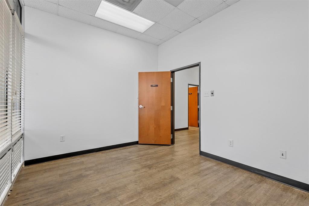 Johnson Street Plaza - Commercial Lease