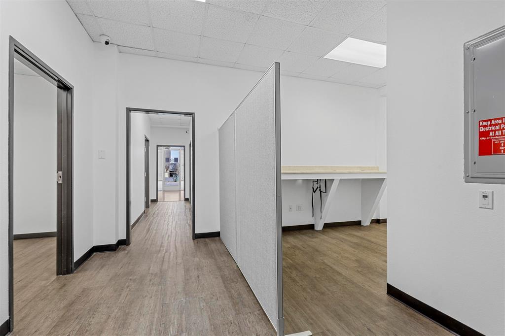 Johnson Street Plaza - Commercial Lease