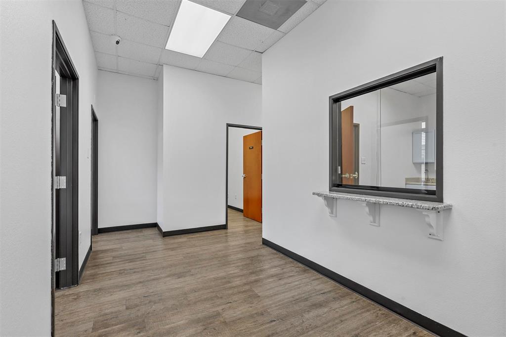 Johnson Street Plaza - Commercial Lease