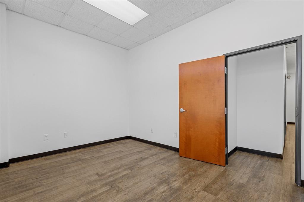 Johnson Street Plaza - Commercial Lease