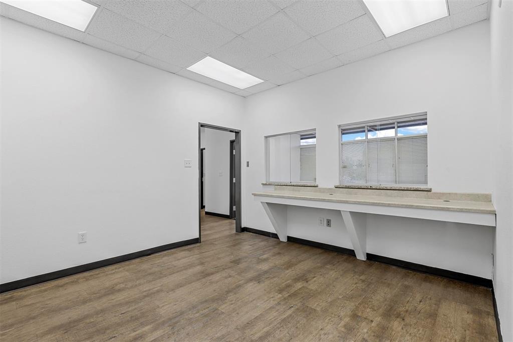 Johnson Street Plaza - Commercial Lease