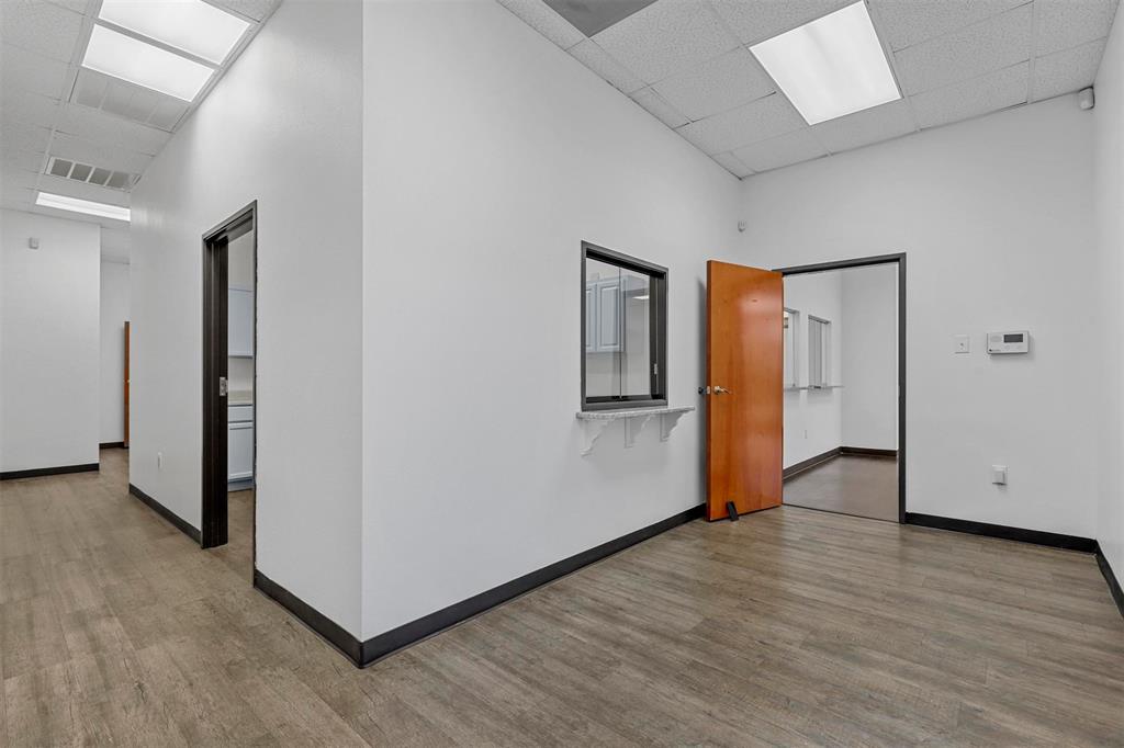 Johnson Street Plaza - Commercial Lease