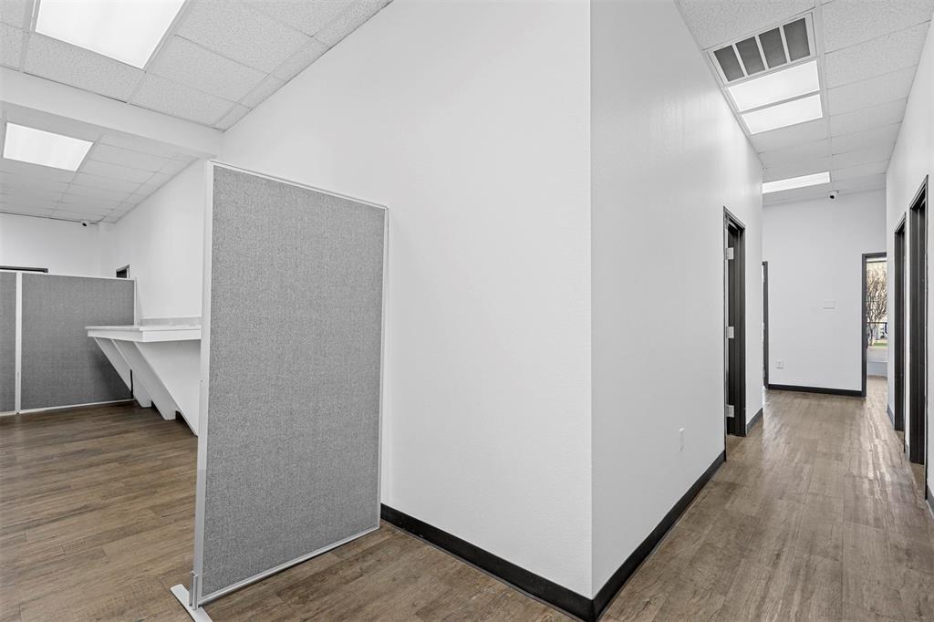 Johnson Street Plaza - Commercial Lease