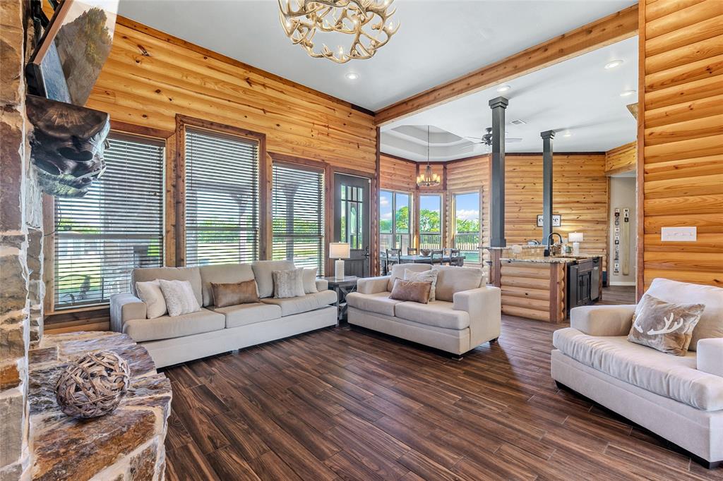 71 County Road 4735