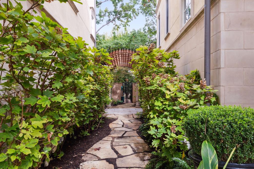 Cascada At Turtle Creek - Residential