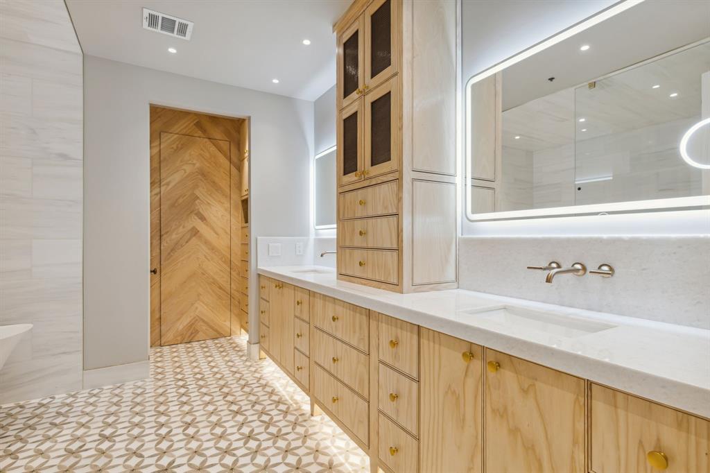 Cascada At Turtle Creek - Residential