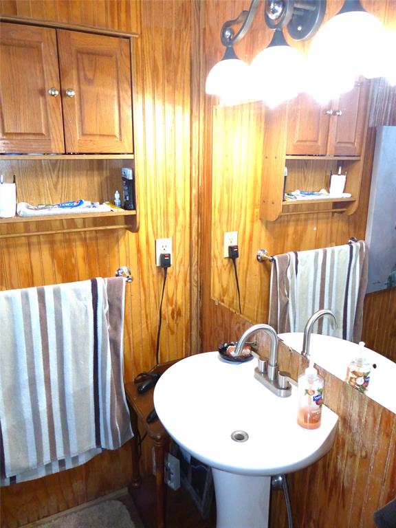 Simpson lake - Residential