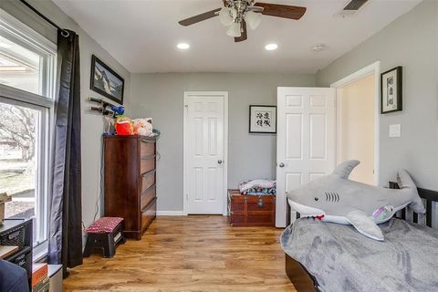 listing image 24