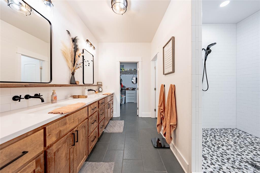 Gateway - Residential