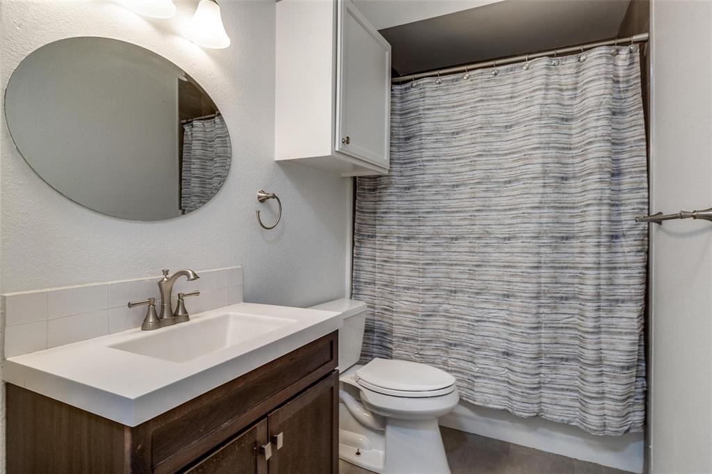 Hawkins W E - Residential Lease