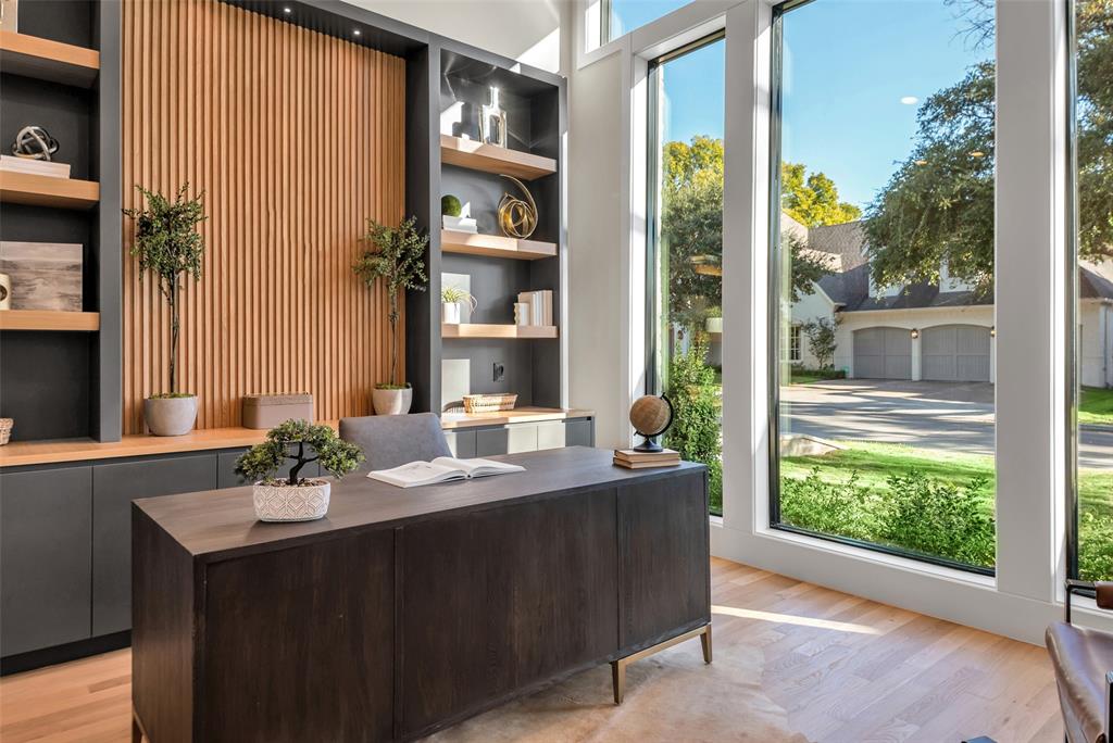 Walnut Crest - Residential