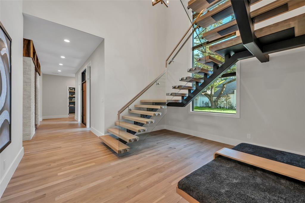 Walnut Crest - Residential