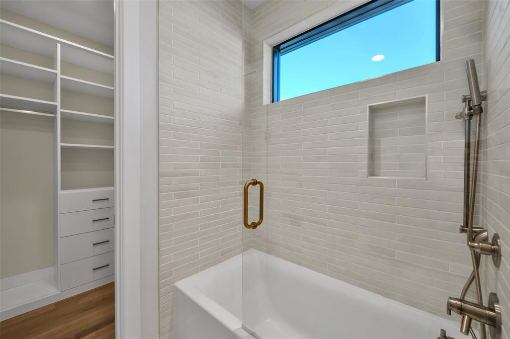 Walnut Crest - Residential