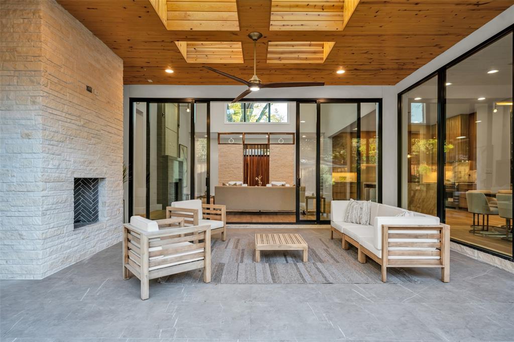 Walnut Crest - Residential