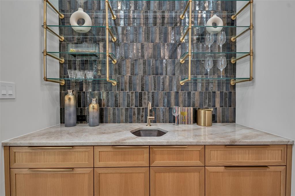 Walnut Crest - Residential