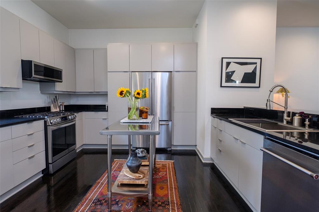 Regency City Homes - Residential