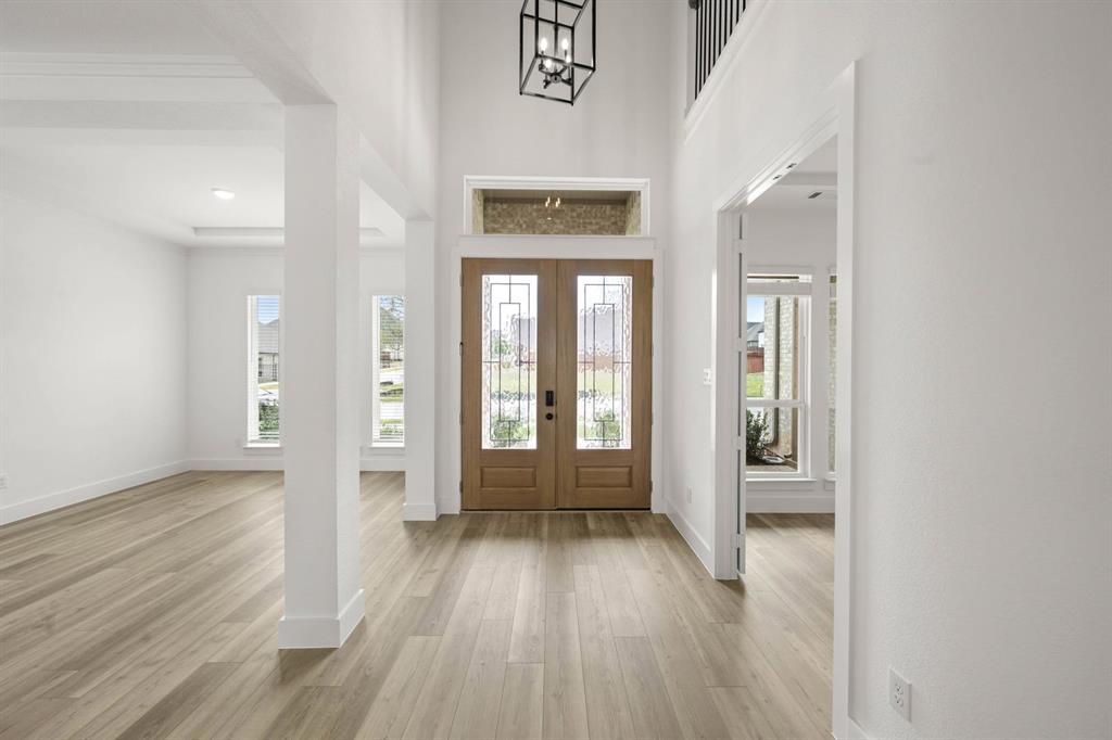 10004 Villa Verde Drive