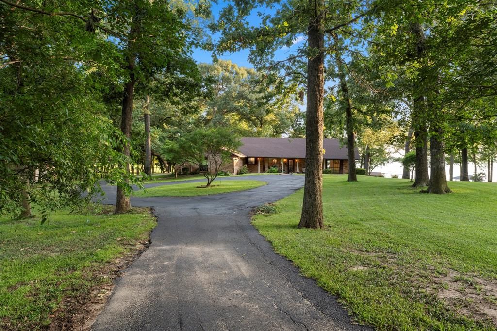 Photo of 101 County Road 1299, Yantis, TX 75497 (MLS # 21268984)