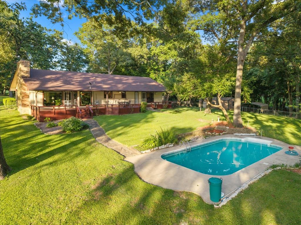 Photo of 101 County Road 1299, Yantis, TX 75497 (MLS # 21268984)