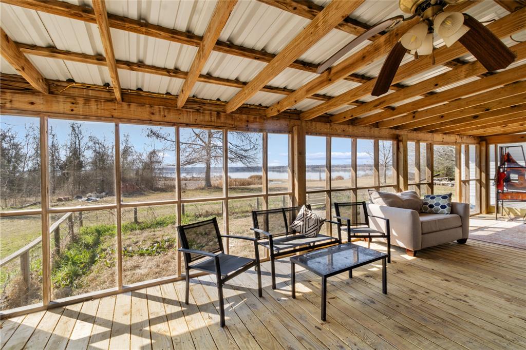 J L Chavert-East Lake Limestone - Residential