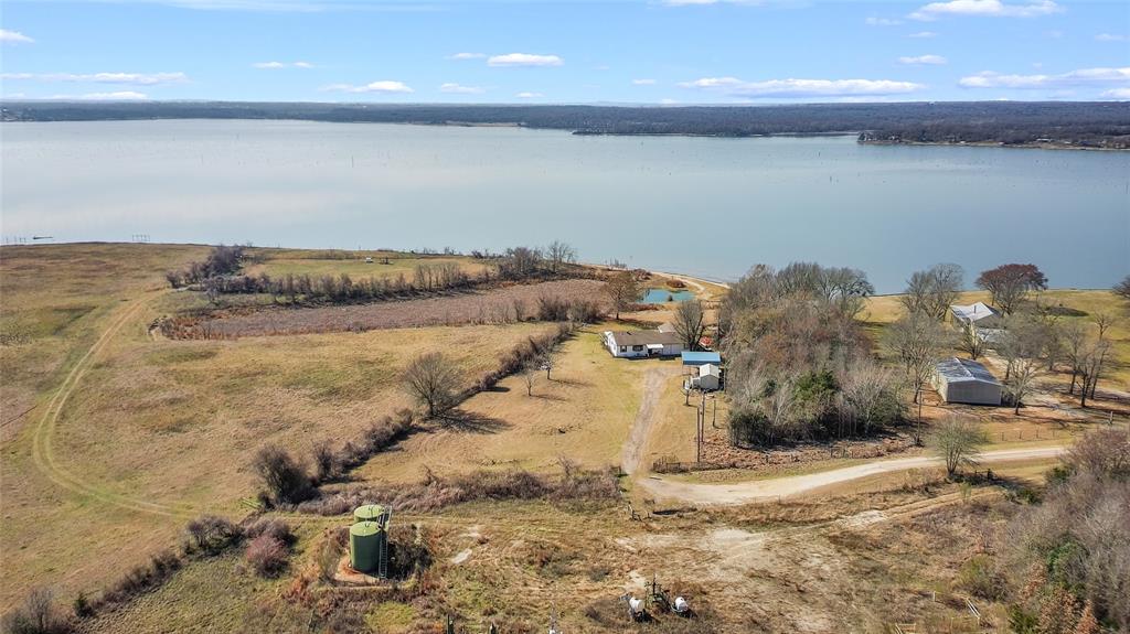 J L Chavert-East Lake Limestone - Residential