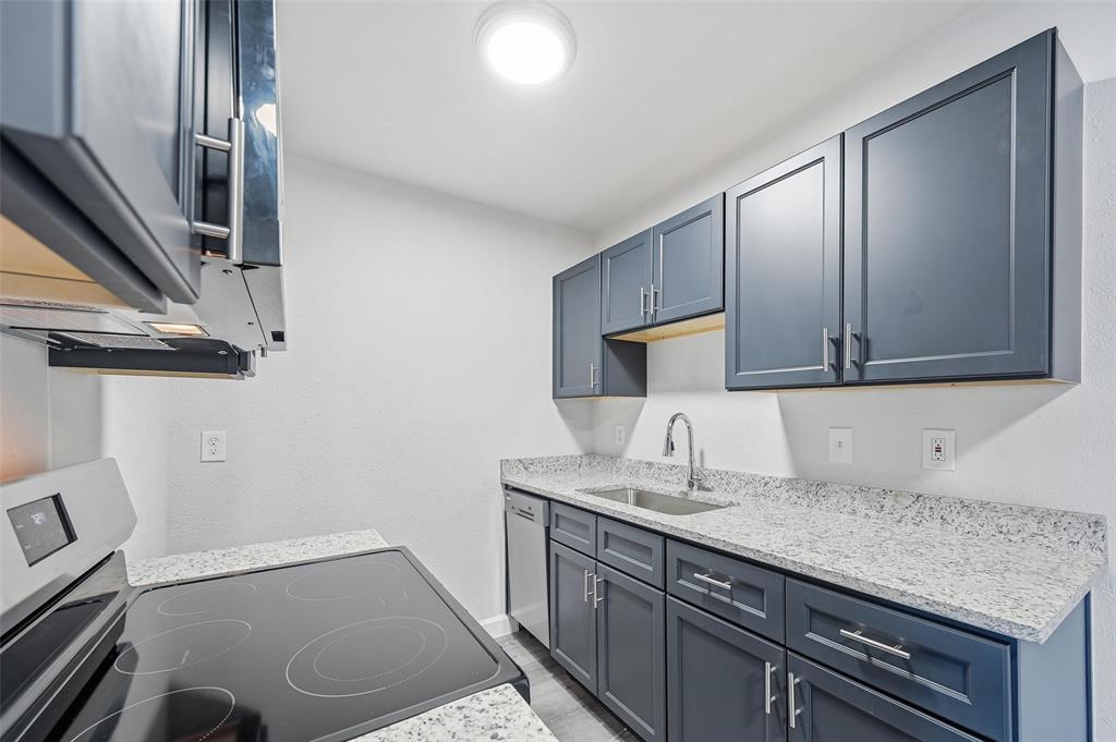 River Oaks Condos - Residential