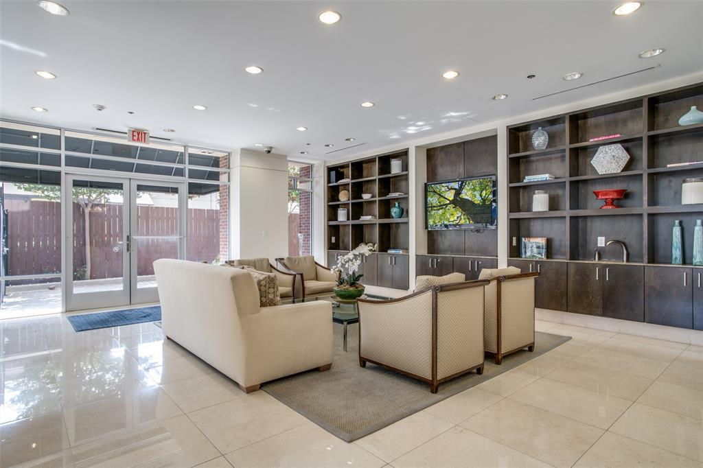 Travis At Knox Condo - Residential