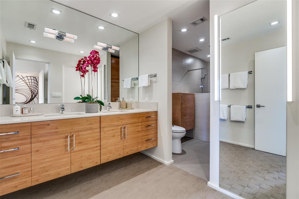 Travis At Knox Condo - Residential