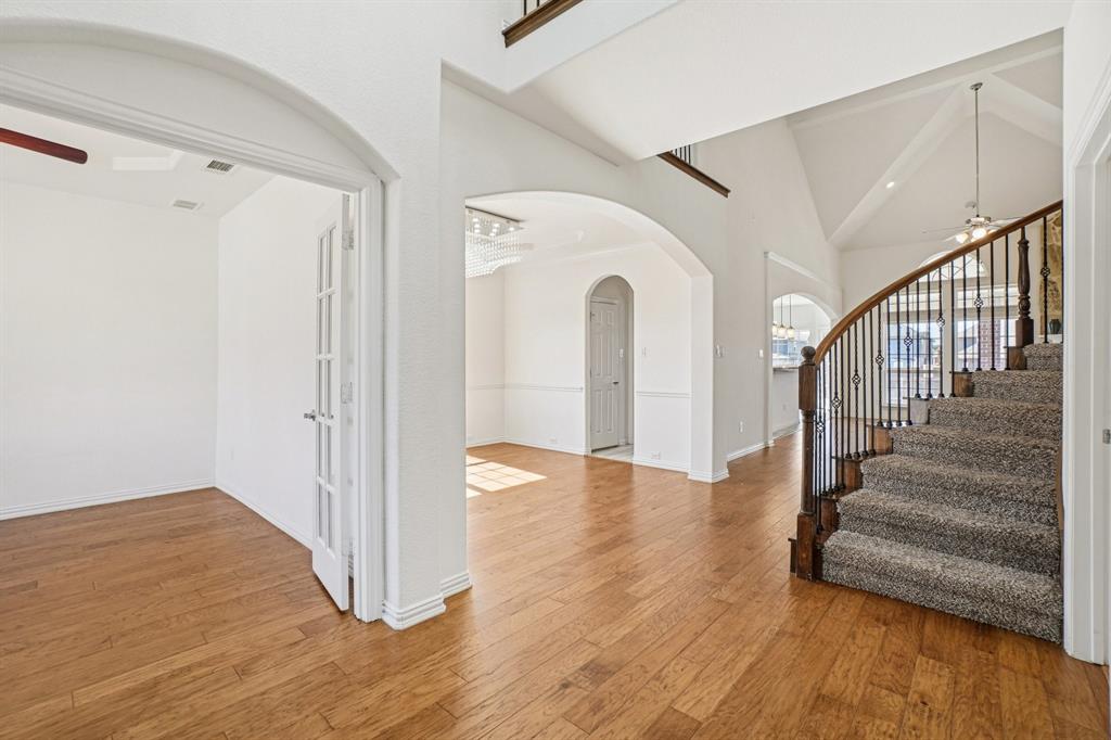 9401 Chuparosa Drive