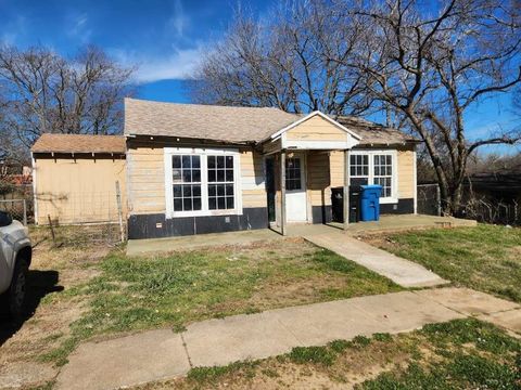 521 E Texas Street Denison TX 75021