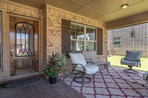 A home in Burleson