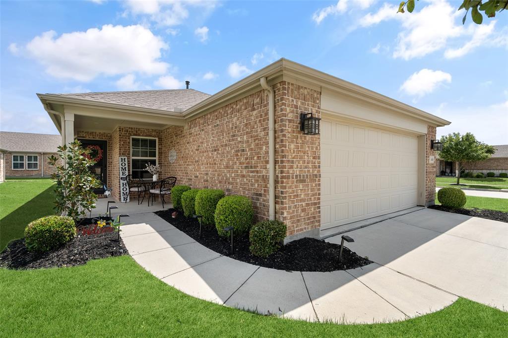 6808 Hickory Creek Drive