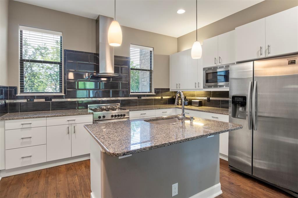 Cityscape Plaza Townhomes - Residential