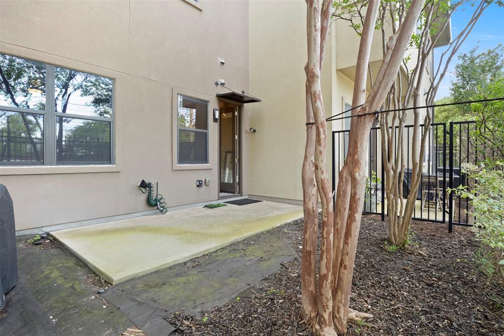 Cityscape Plaza Townhomes - Residential