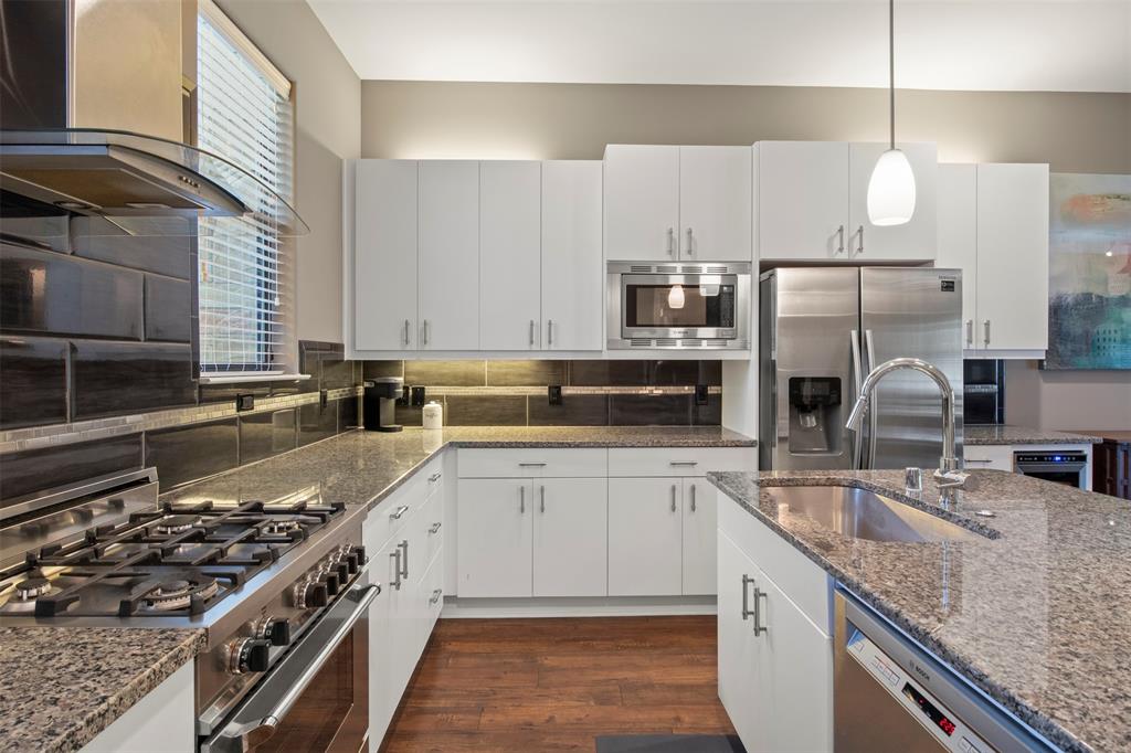 Cityscape Plaza Townhomes - Residential