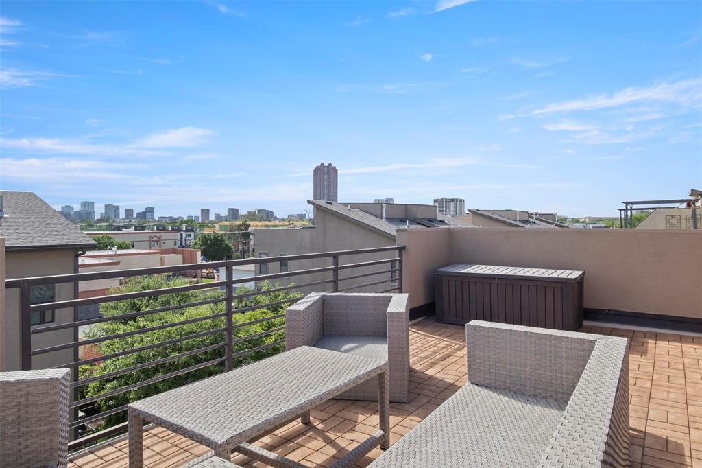 Cityscape Plaza Townhomes - Residential