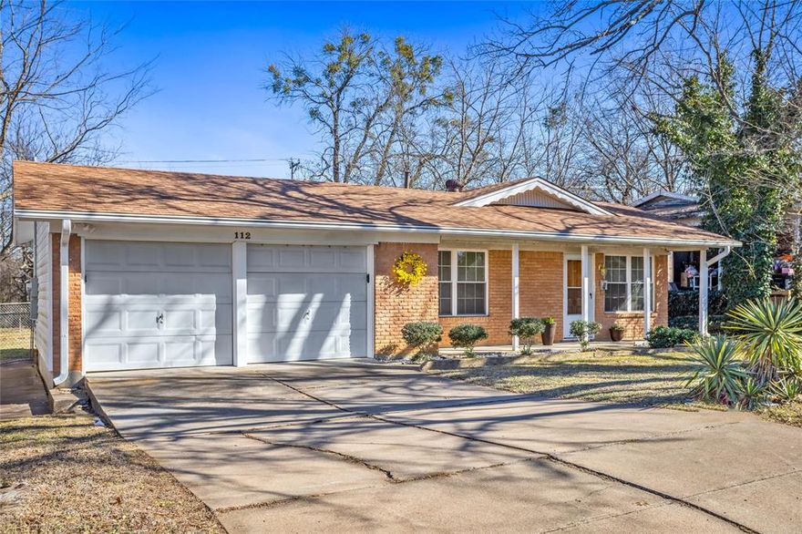 This single family home features 3 bedrooms, 2 bathrooms, a two car garage, and a practical layout designed for easy living. The brick exterior adds durability and curb appeal, while built in bookshelves bring character and storage to the interior living space. A new roof was installed September of 2022. Windows are newish.
The kitchen comes complete with a refrigerator, and the washer and dryer convey as well, offering added value and convenience from day one. The home sits on a generous backyard where mature trees form a natural backdrop, ideal for relaxing, entertaining, gardening, or future outdoor upgrades. Walk to Mayes Elementary and McDaniel Intermediate schools.
 With NO HOA, owners enjoy flexibility and freedom.
Located near Lake Texoma, residents have easy access to hiking, picnicking, and swimming at Eisenhower State Park. Also nearby is Waterloo Park with it’s walking trails, playgrounds, an indoor swimming pool, and baseball fields. Vibrant downtown Denison is favored for it’s great restaurants and shopping.
With some fresh paint and new flooring this 3-bed single family home in Denison, TX is a strong opportunity for first-time buyers, downsizers, or investors looking for space, location, and value.