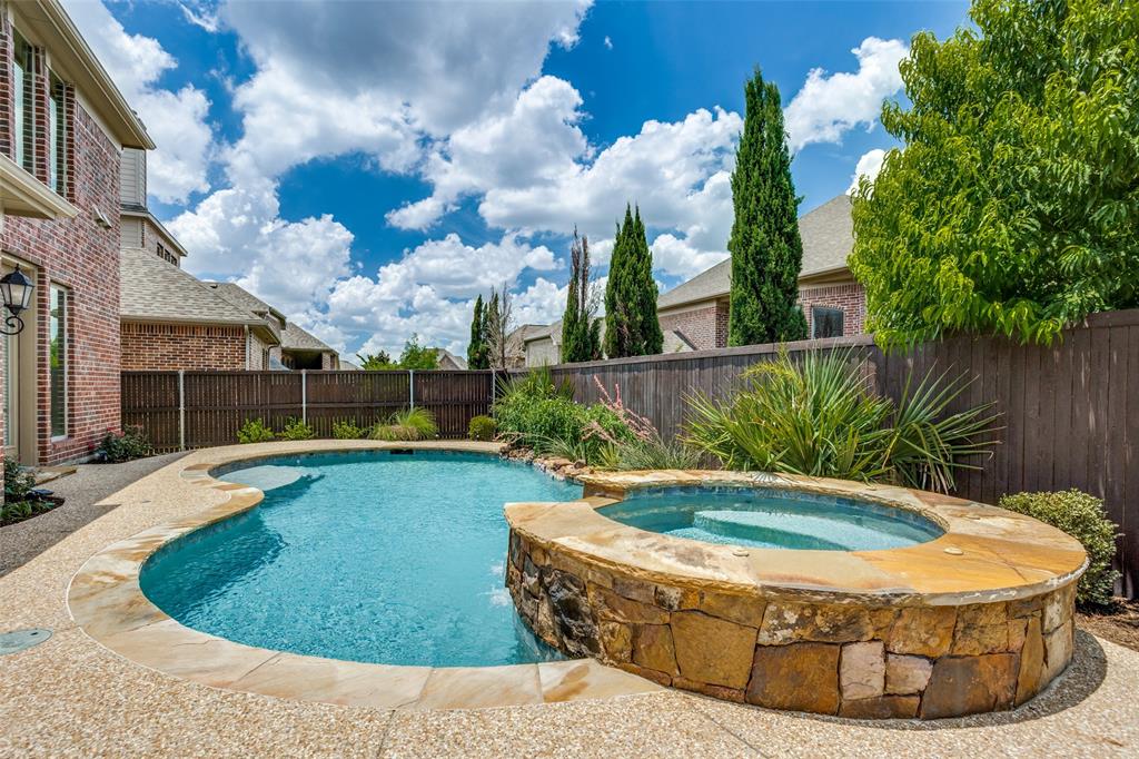 1530 Snowberry Drive