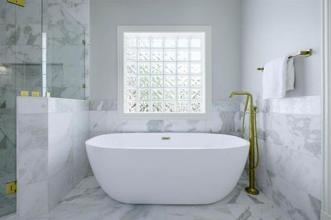 Tiny photo for 2900 Amherst Avenue, University Park, TX 75225 (MLS # 21102352)