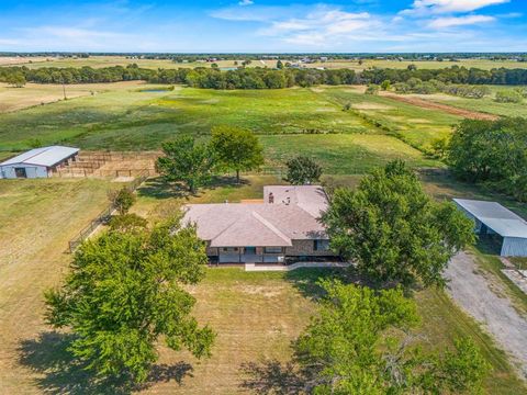 Photo of 2263 Fm 2453, Royse City, TX 75189 (MLS # 21074944)