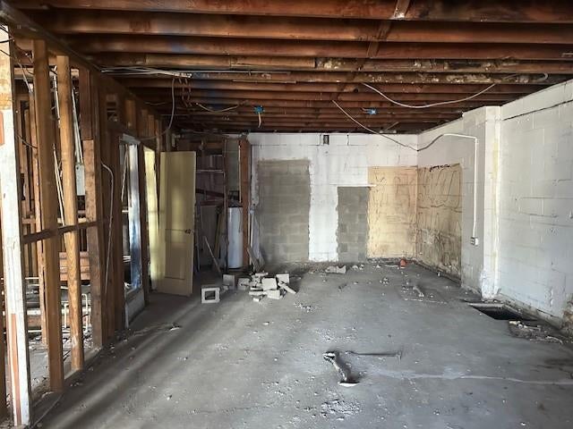 4126 Metropolitan Avenue