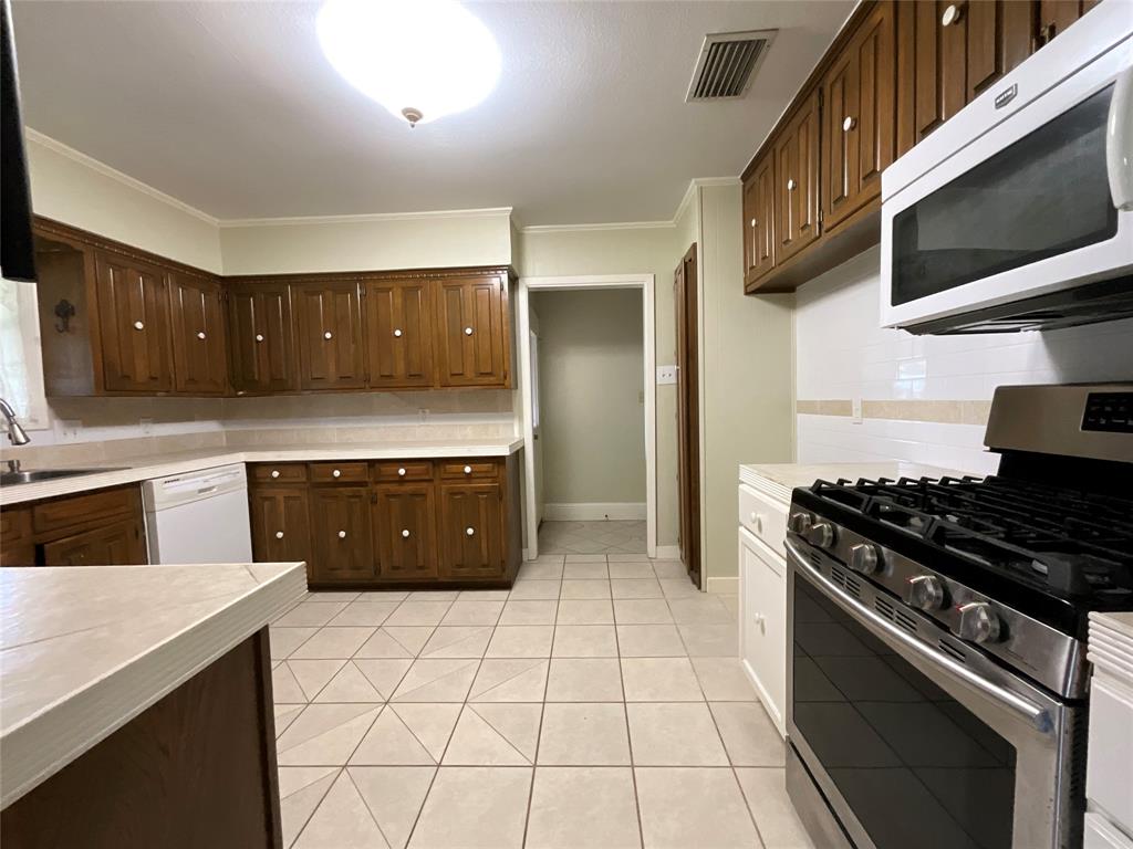 G Seitz Surv A-785 - Residential Lease