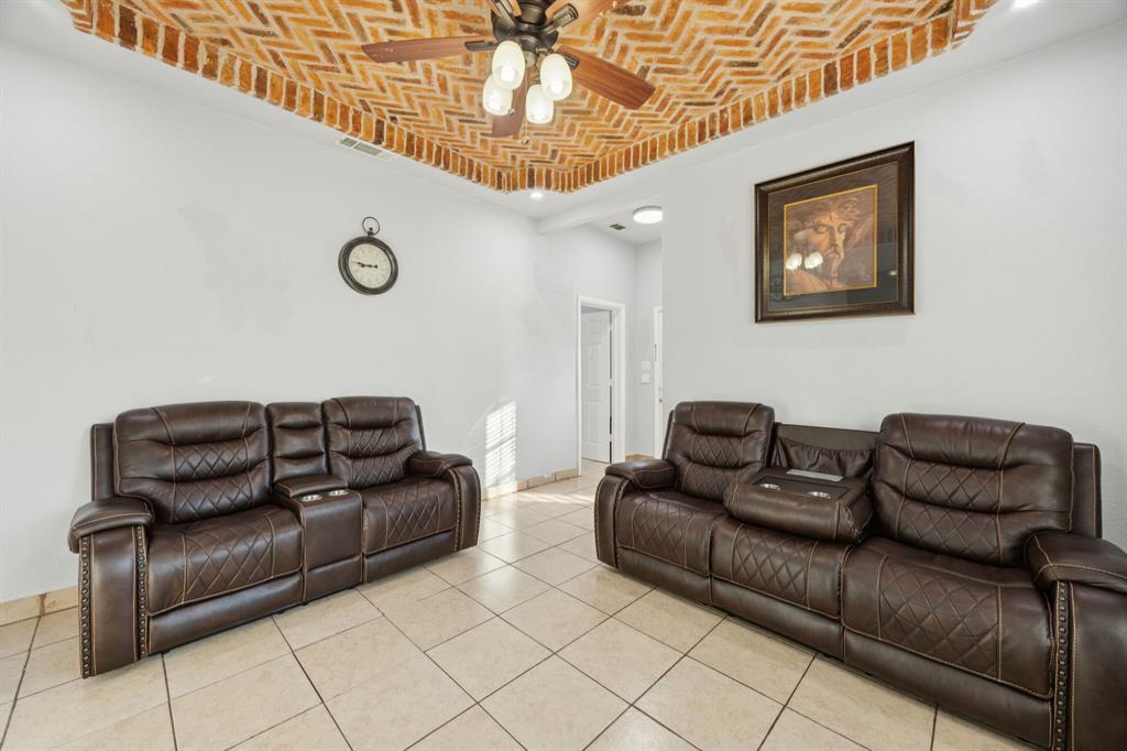 SYCAMORE HEIGHTS - Residential