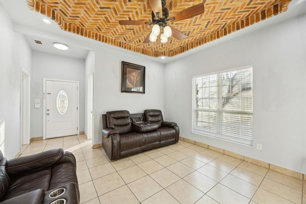 SYCAMORE HEIGHTS - Residential