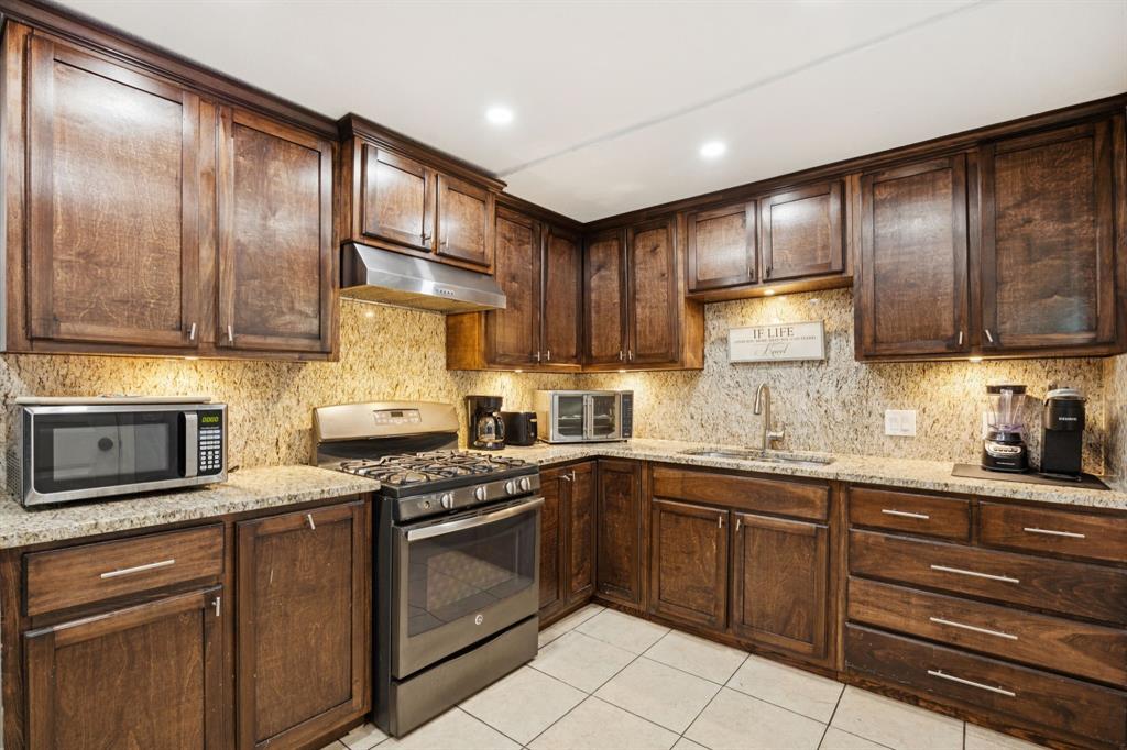 SYCAMORE HEIGHTS - Residential