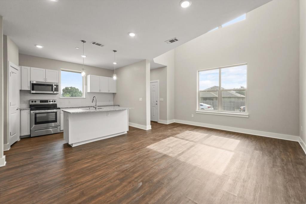 3600 Aaron Place